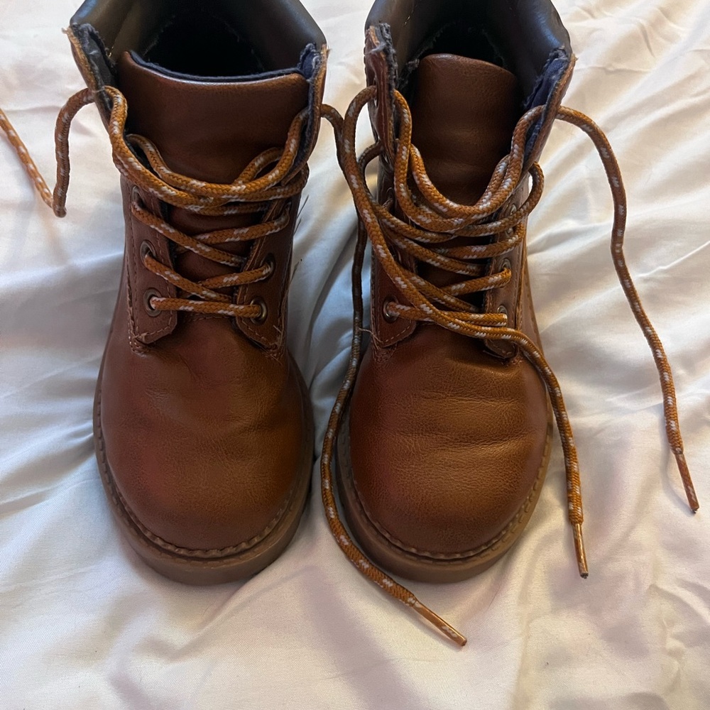 Brown Kids Boots Unisex size 12/13